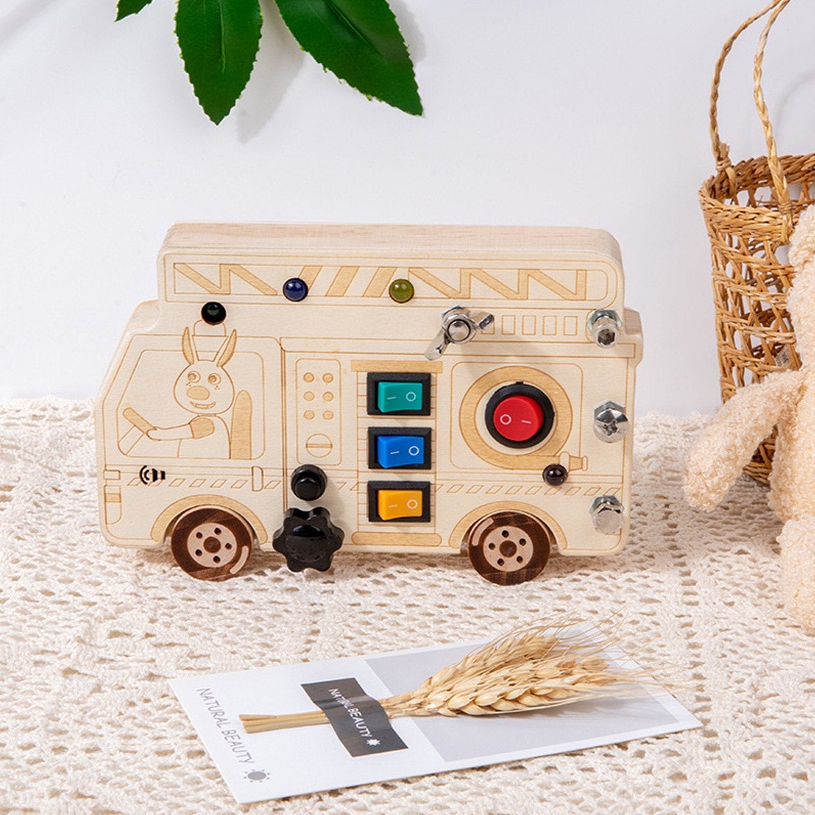 Tableau Montessori - BusyBoardCircuit™ - Camion de pompier - Developpement Bebe